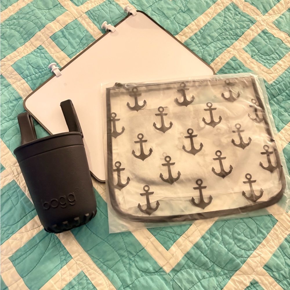 BOGG BAG Black and White Tote